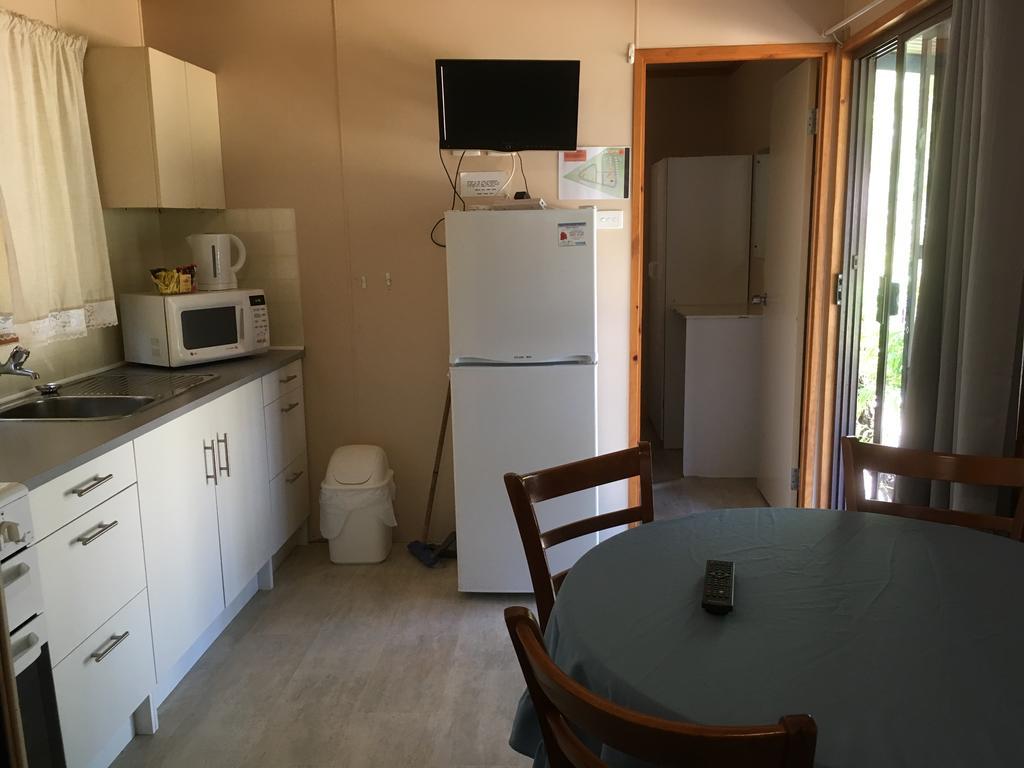 Pinjarra Caravan Park And Cabins Ngoại thất bức ảnh
