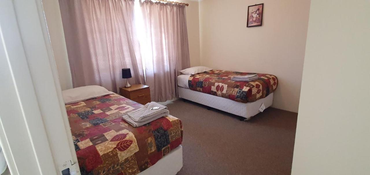 Pinjarra Caravan Park And Cabins Ngoại thất bức ảnh